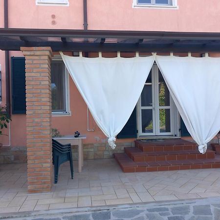 Appartamenti Ca'Melia Sarzana Kültér fotó
