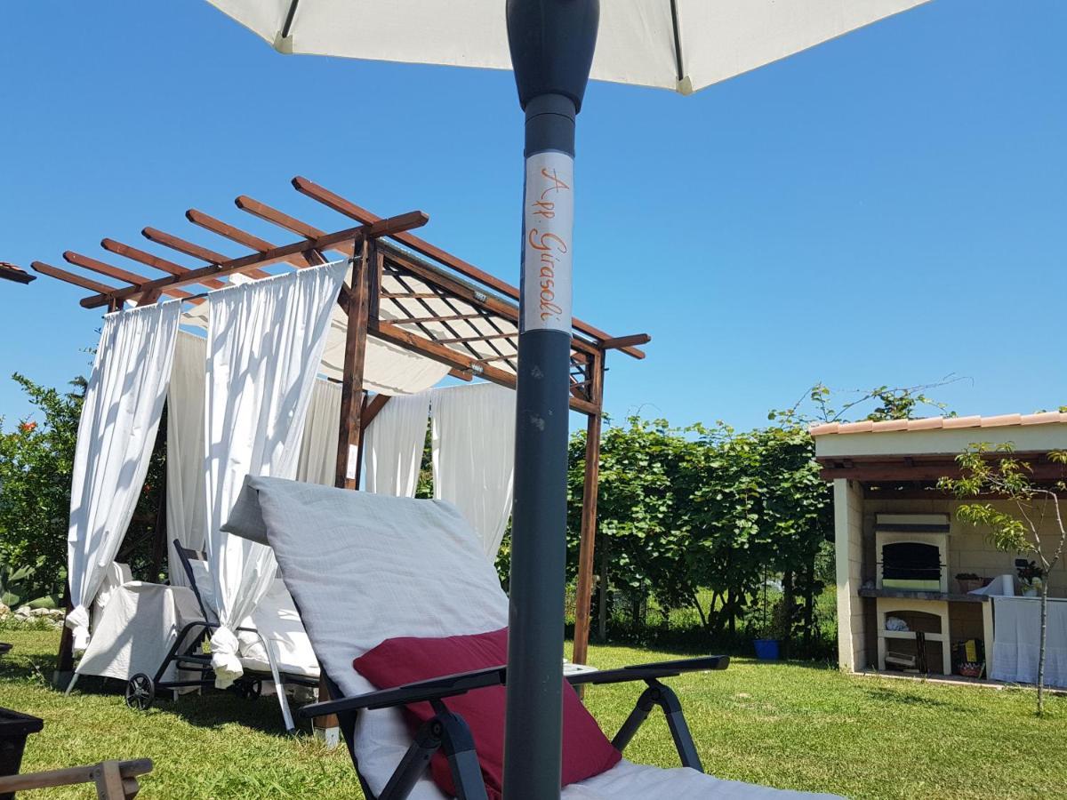 Appartamenti Ca'Melia Sarzana Kültér fotó