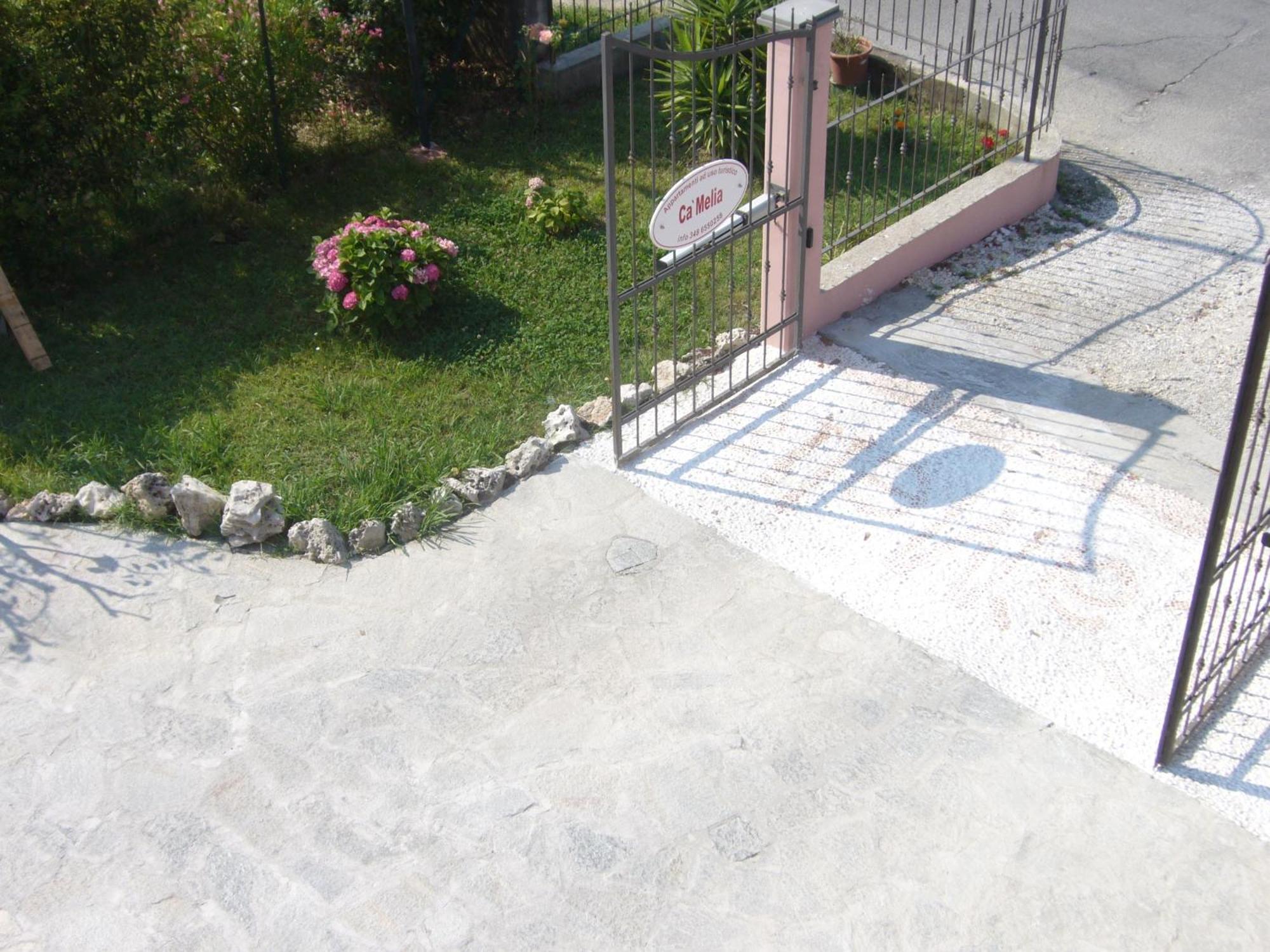 Appartamenti Ca'Melia Sarzana Szoba fotó
